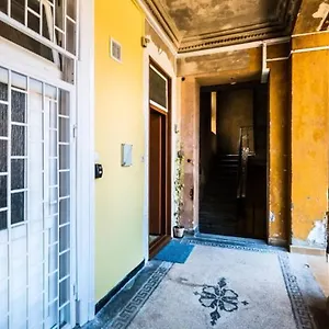 https://bpr-szondi-cozy-apartment.inbudapesthotels.com